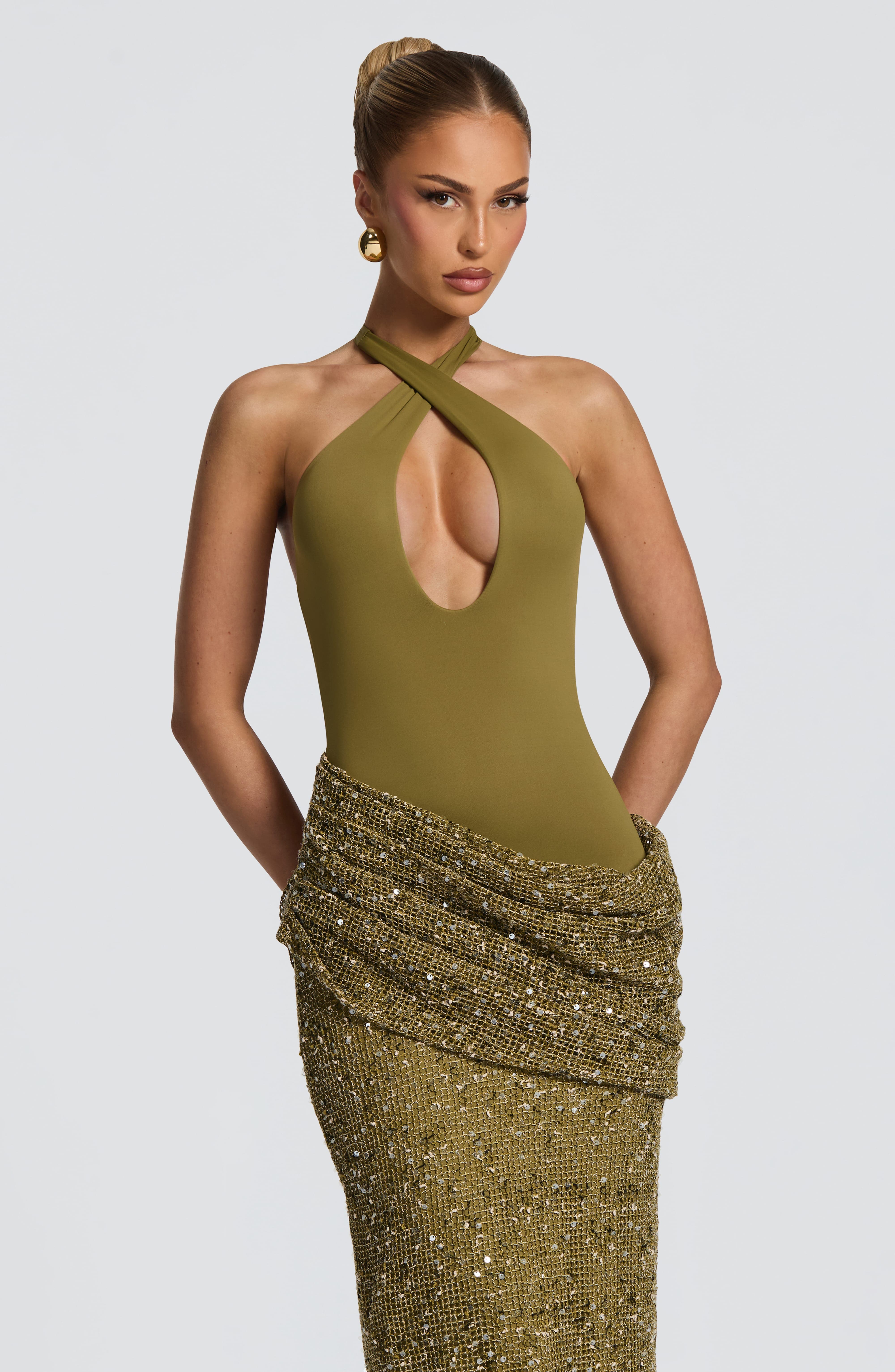 Halter Neck Sequin Mermaid Max - Maxi Dress Halter avaliação e preço